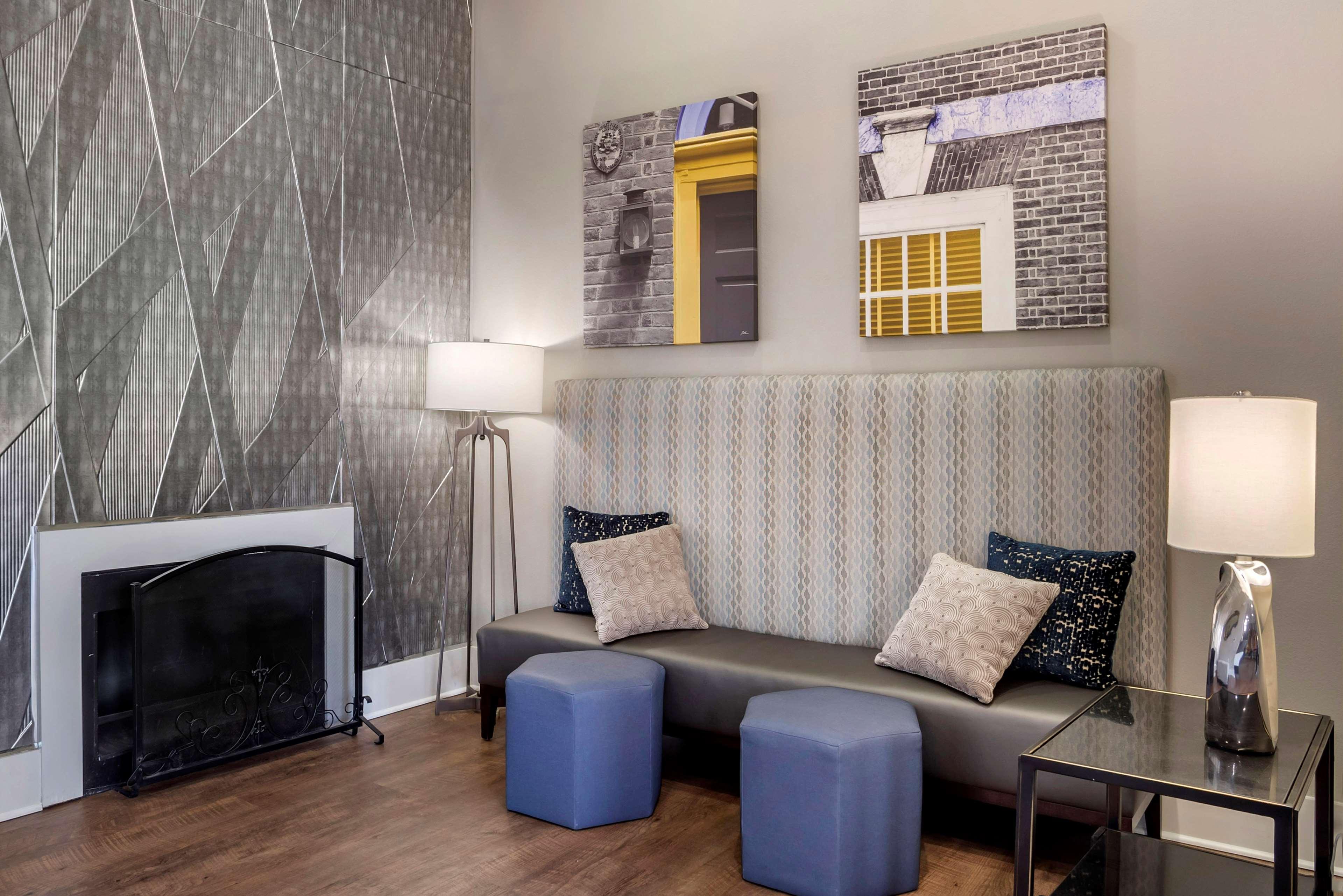 Best Western Plus Philadelphia Airport South - At Widener University Честър Екстериор снимка