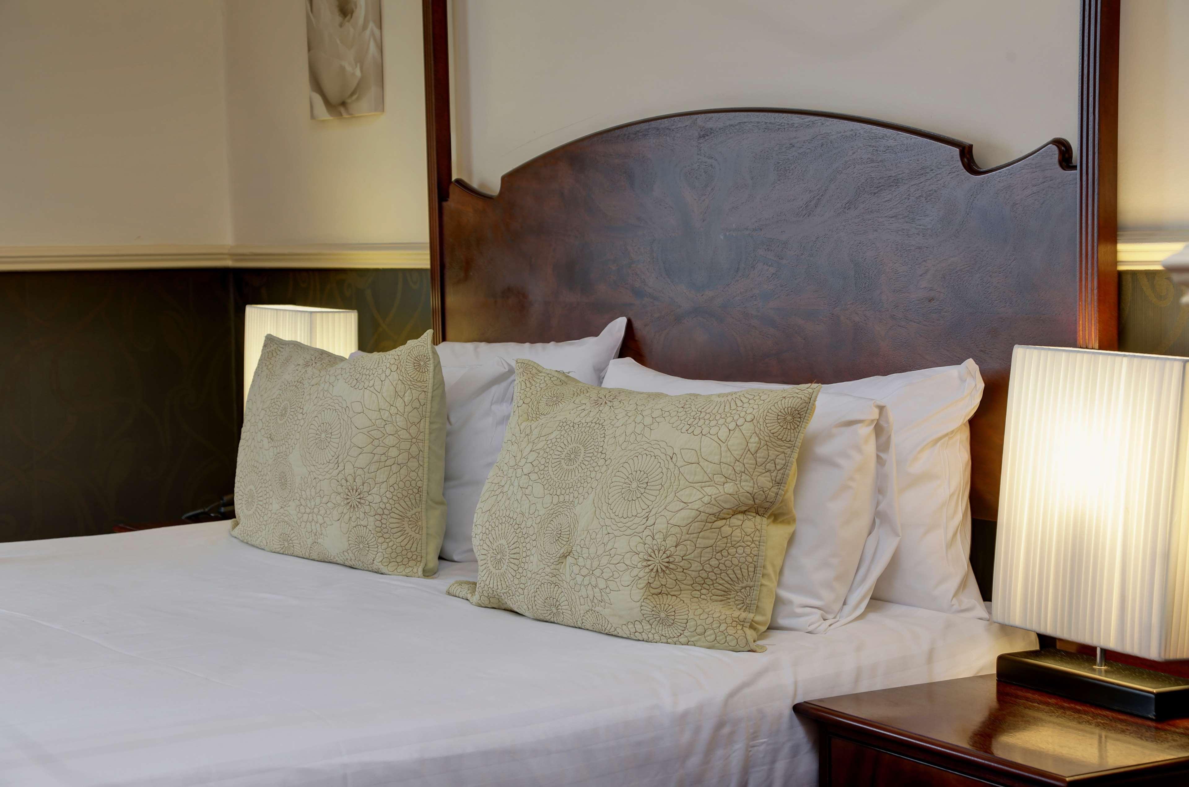 Best Western Plus Philadelphia Airport South - At Widener University Честър Екстериор снимка